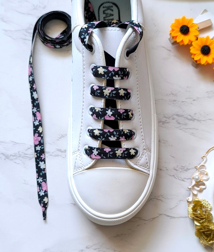 بند کفش اسپرت و فانتزی زنانه و دخترانه مناسب هدیه دادن.