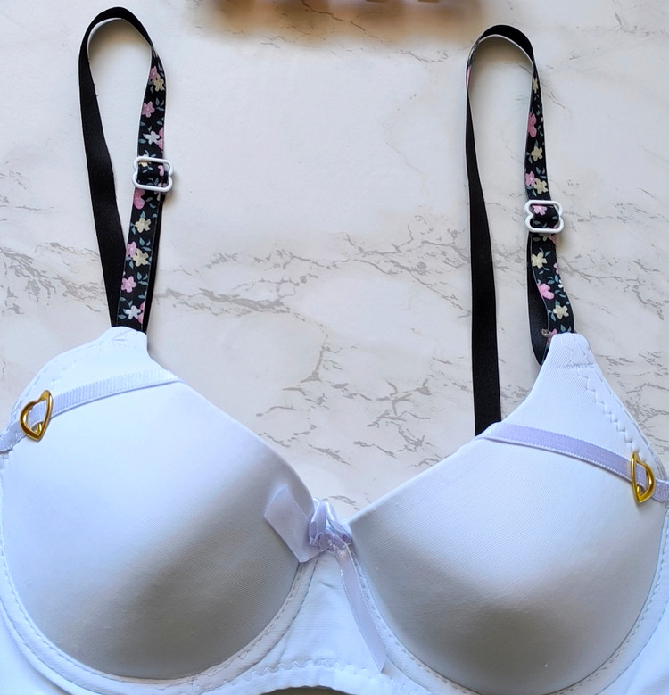 بند سوتین فانتزی و خاص زنانه و دخترانه مناسب هدیه دادن