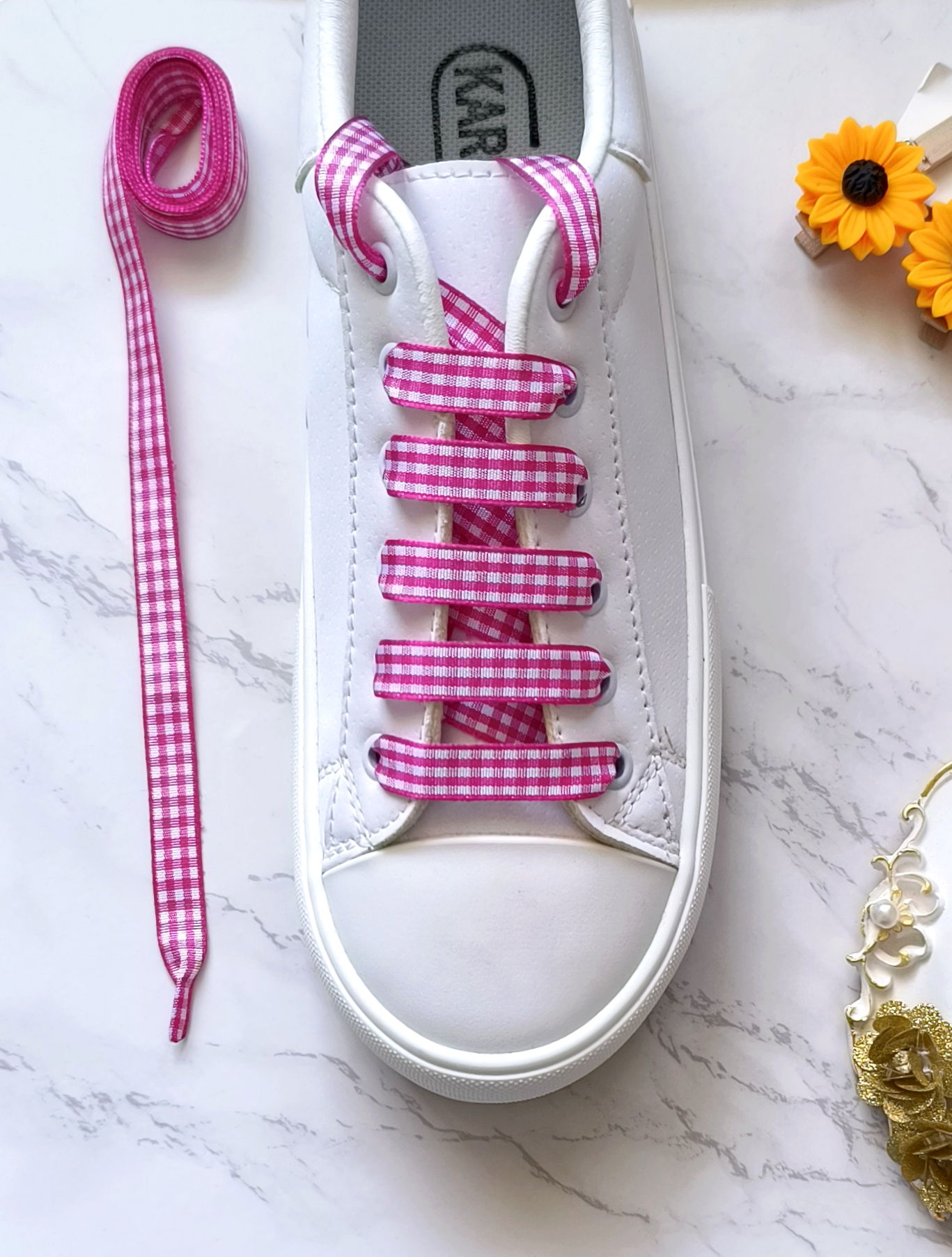 بند کفش اسپرت و فانتزی زنانه و دخترانه مناسب هدیه دادن .