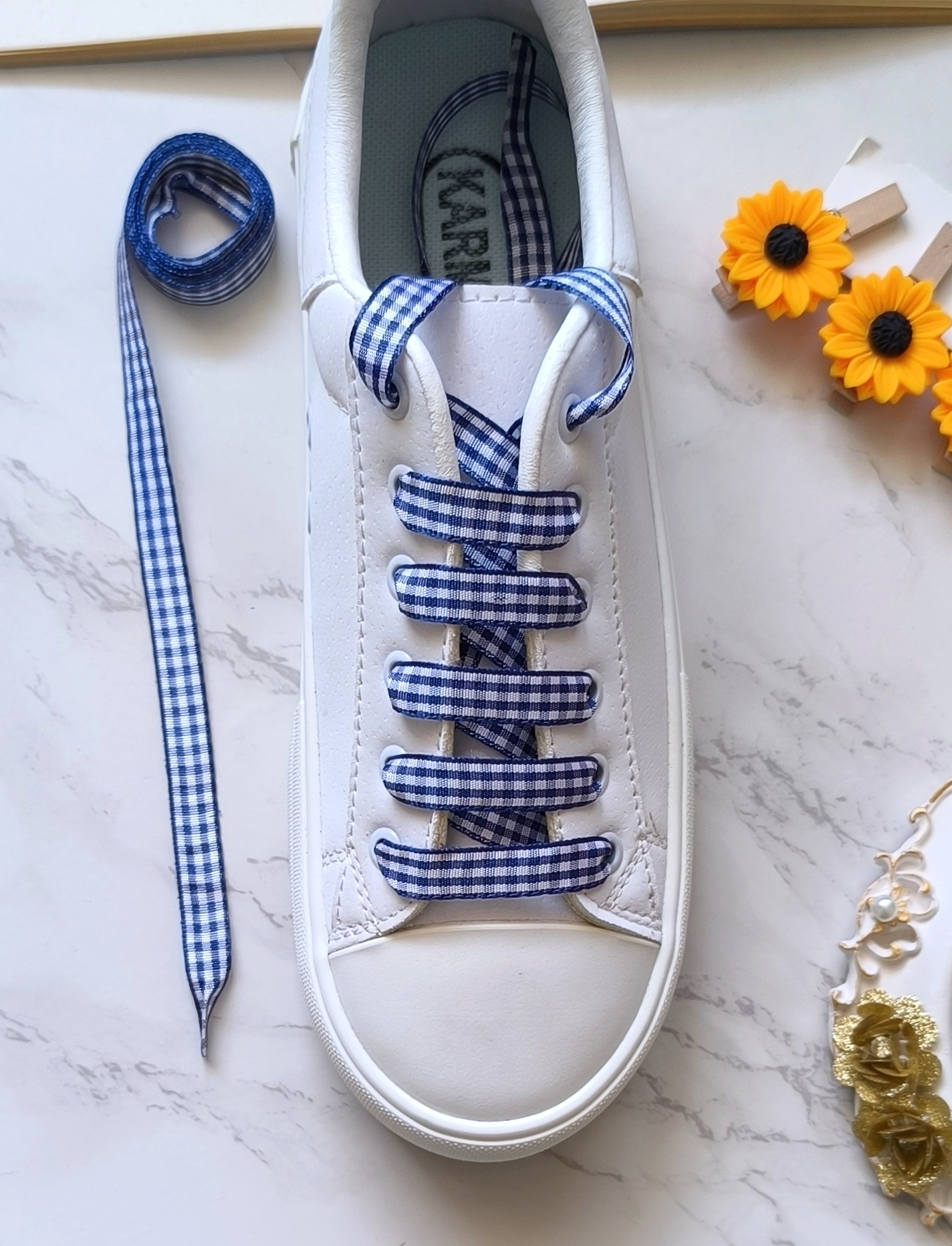 بند کفش اسپرت و فانتزی زنانه و دخترانه مناسب هدیه دادن