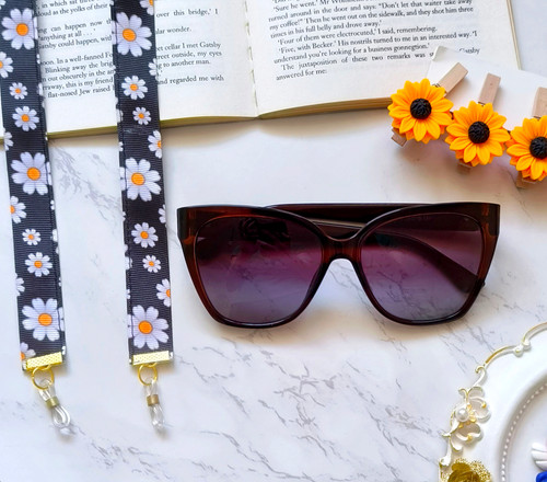 بند عینک شیک و فانتزی و خاص زنانه و دخترانه مناسب هدیه دادن.