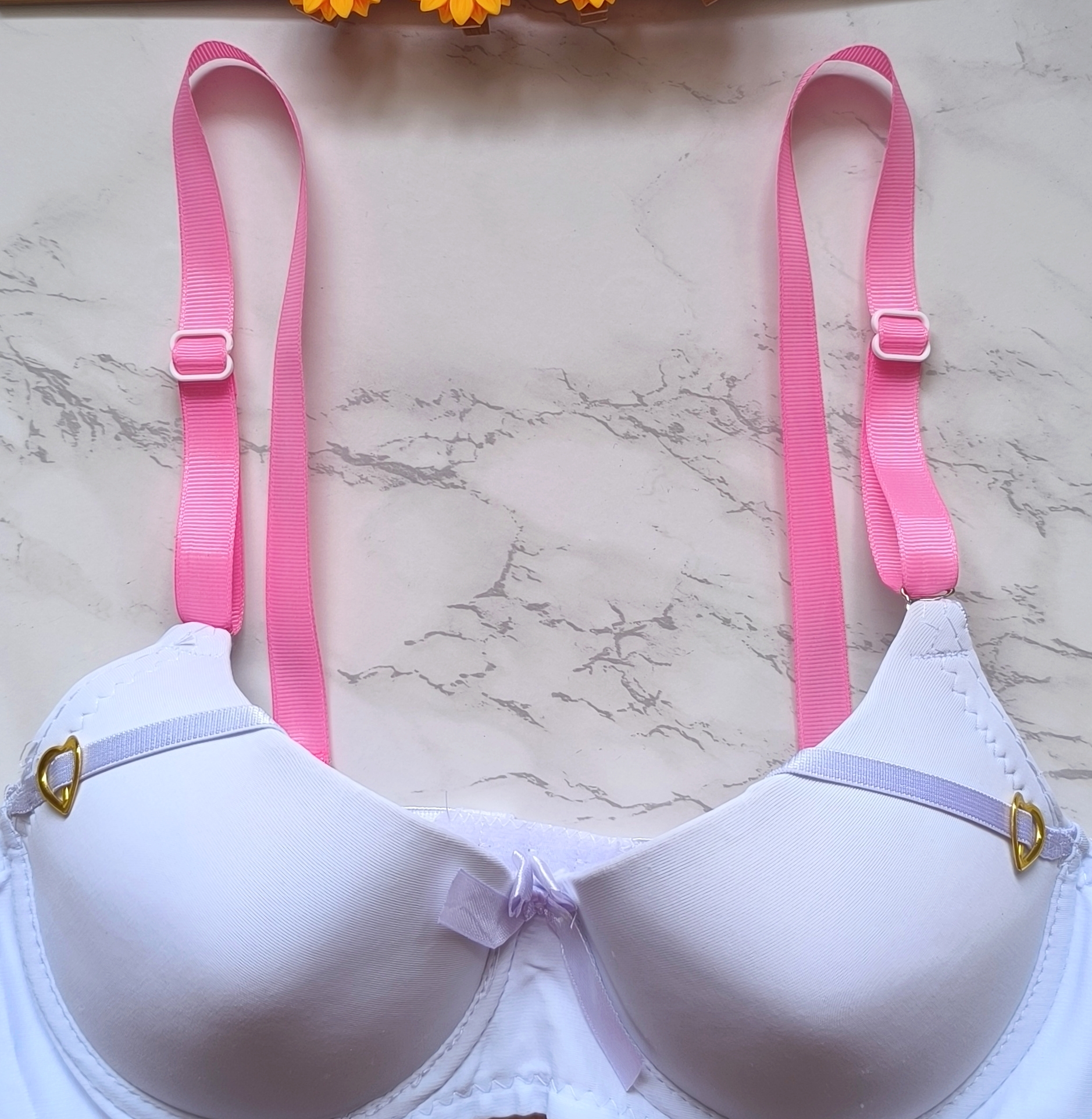 بند سوتین فانتزی و خاص زنانه و دخترانه مناسب هدیه دادن.....