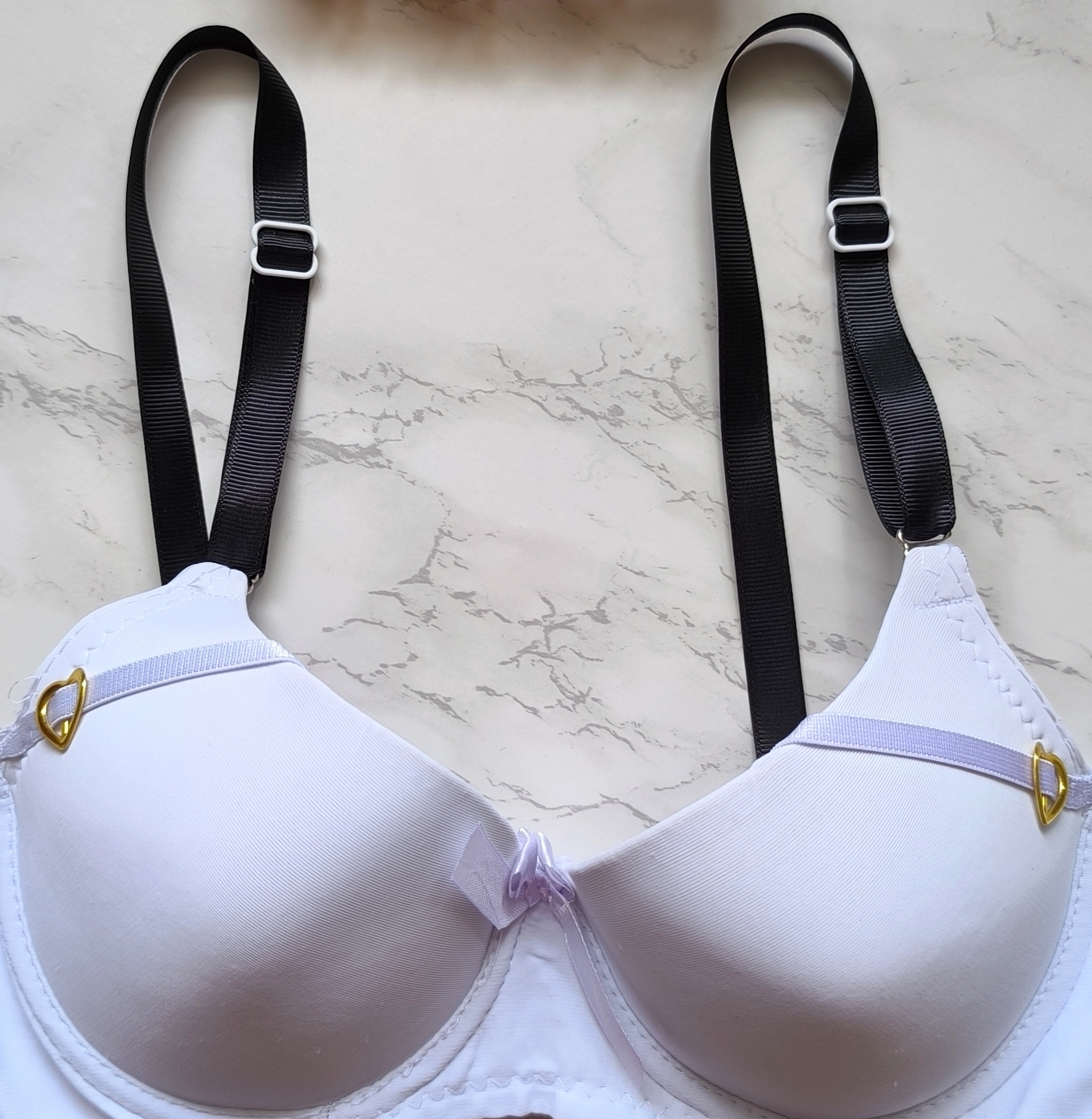 بند سوتین فانتزی و خاص زنانه و دخترانه مناسب هدیه دادن   ..