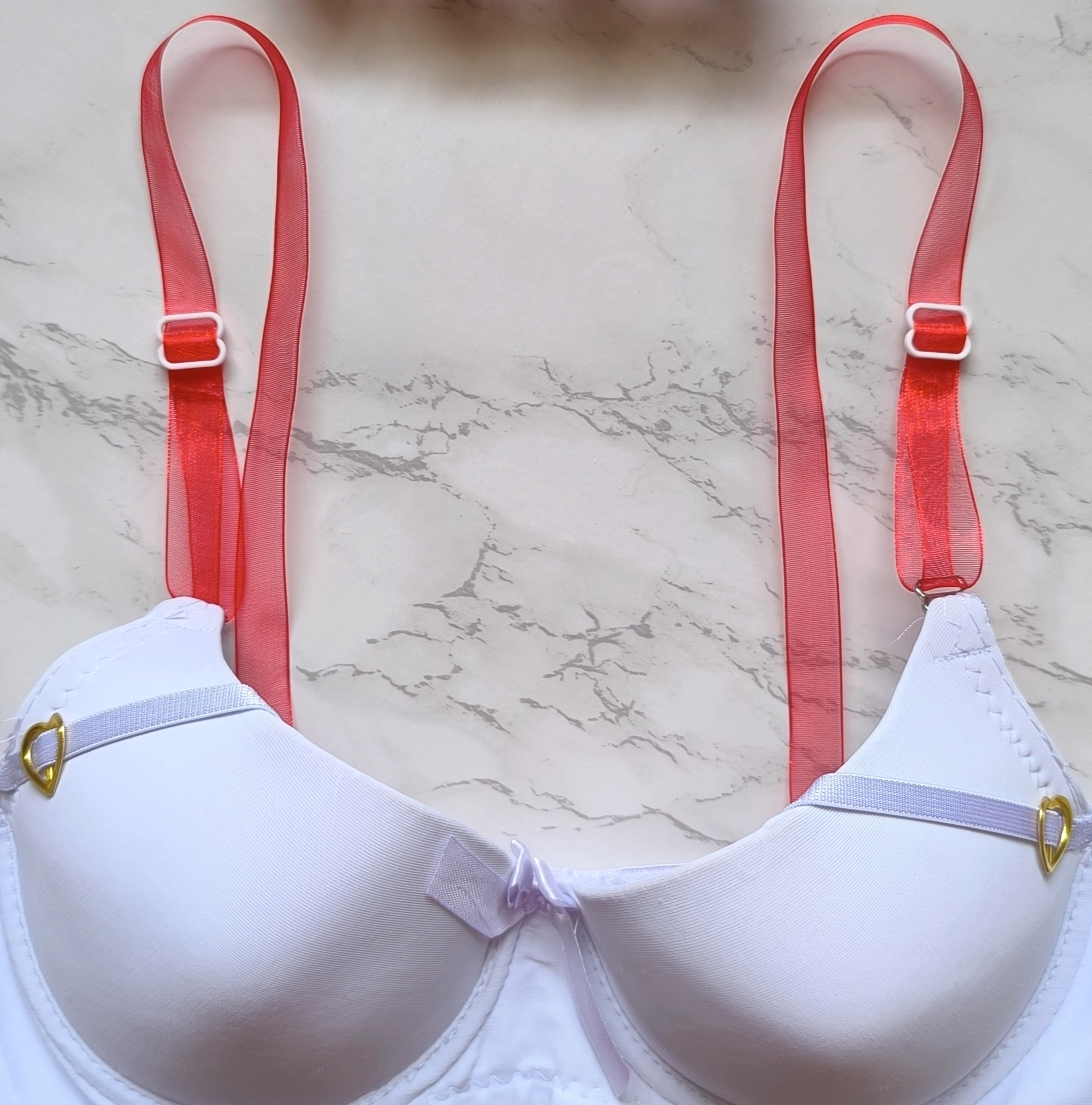 بند سوتین فانتزی و خاص زنانه و دخترانه مناسب هدیه دادن