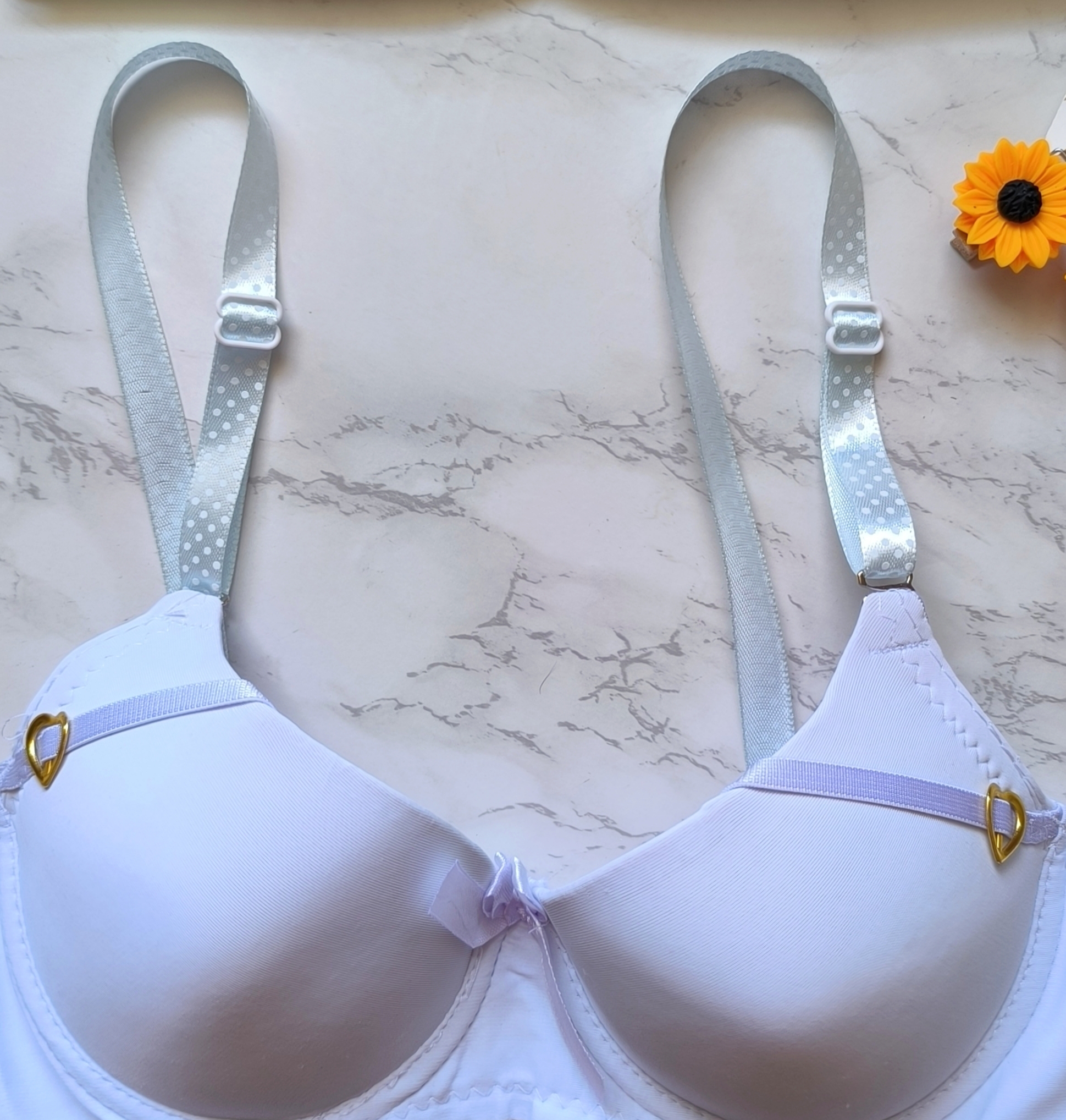 فروش عمده بند سوتین فانتزی و خاص زنانه و دخترانه ارزان......