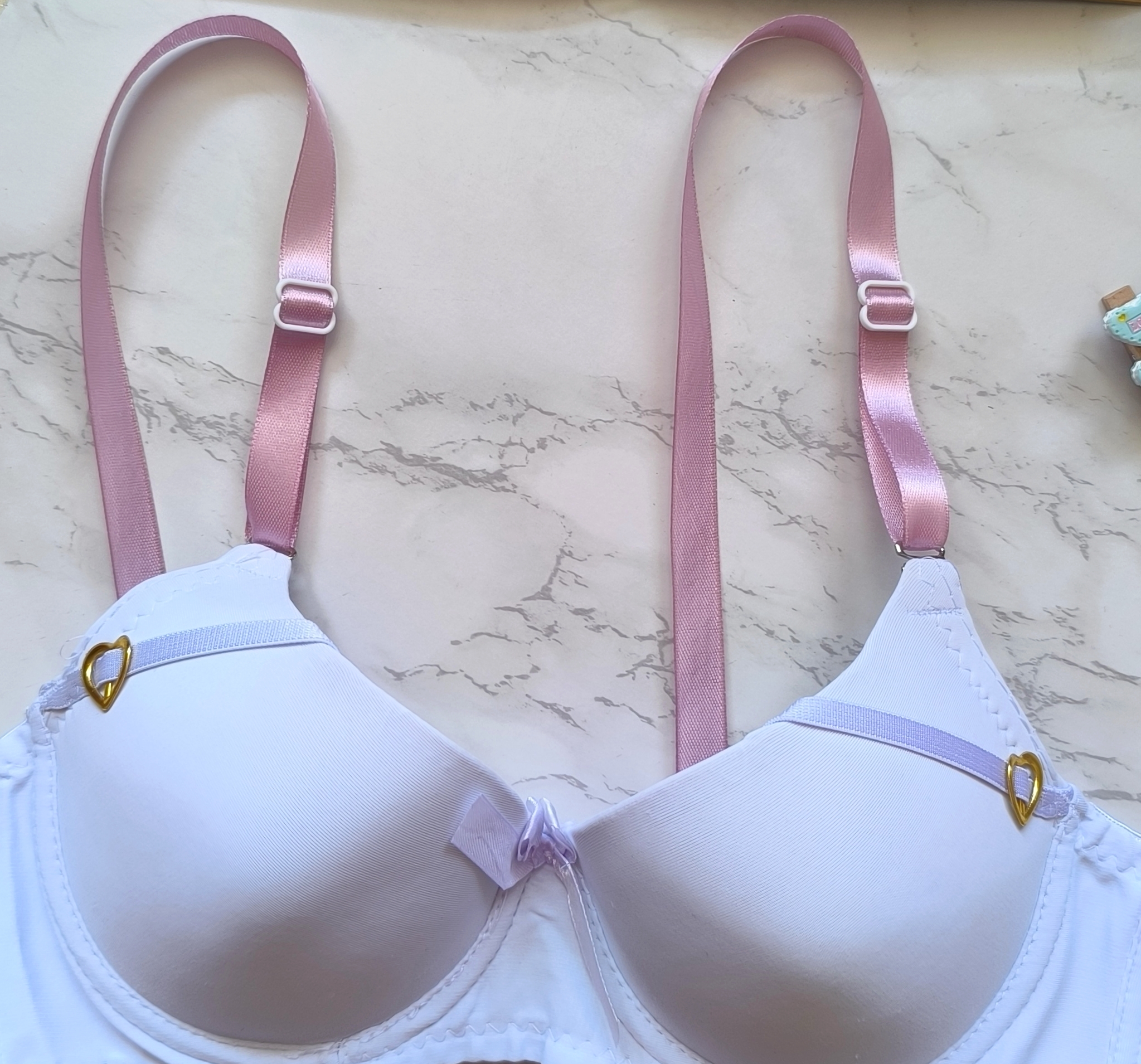 فروش عمده بند سوتین فانتزی و خاص زنانه و دخترانه ارزان......