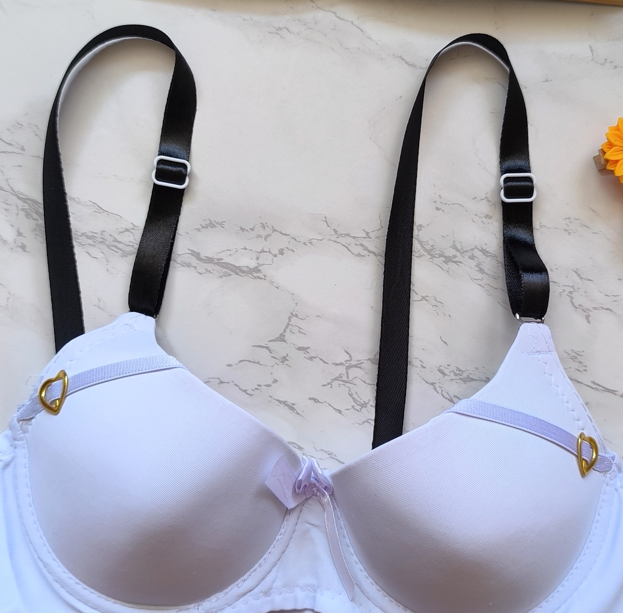 فروش عمده بند سوتین فانتزی و خاص زنانه و دخترانه ارزان......