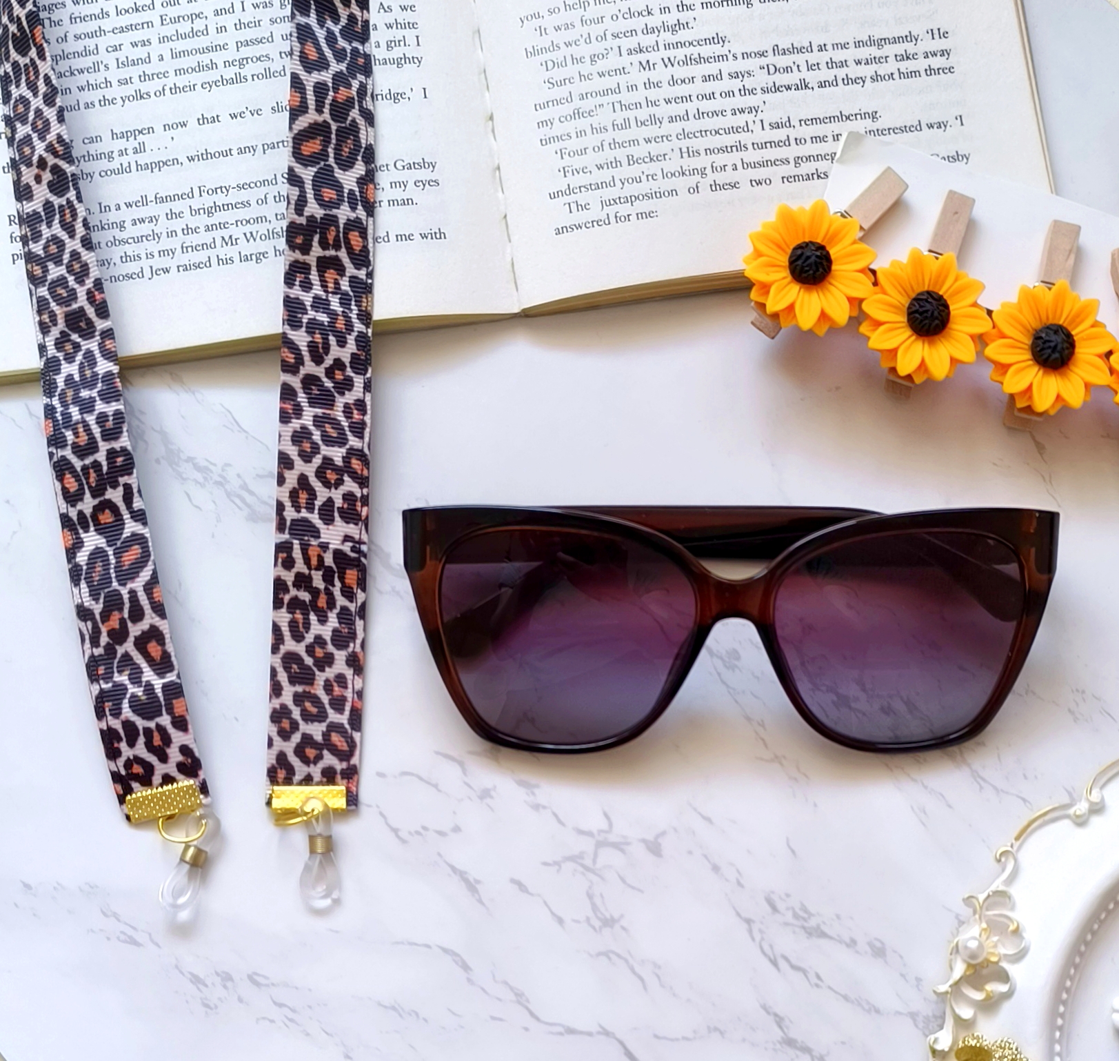 فروش عمده بند عینک شیک و فانتزی و خاص زنانه و دخترانه