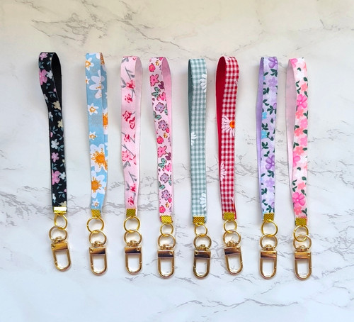 جاسوئیچی و جاکلیدی فانتزی و خاص زنانه و دخترانه ارزان