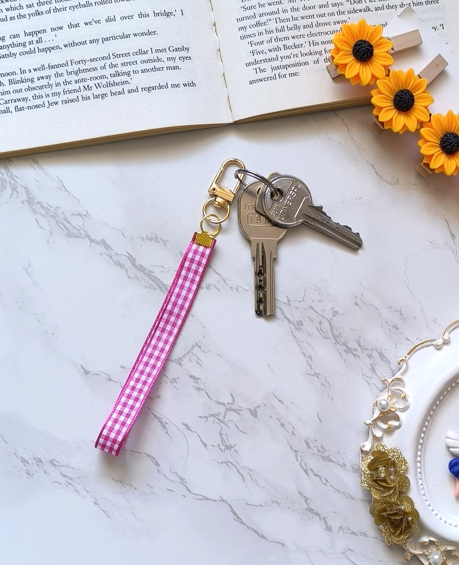 جاسوئیچی و جاکلیدی فانتزی و خاص زنانه و دخترانه ارزان