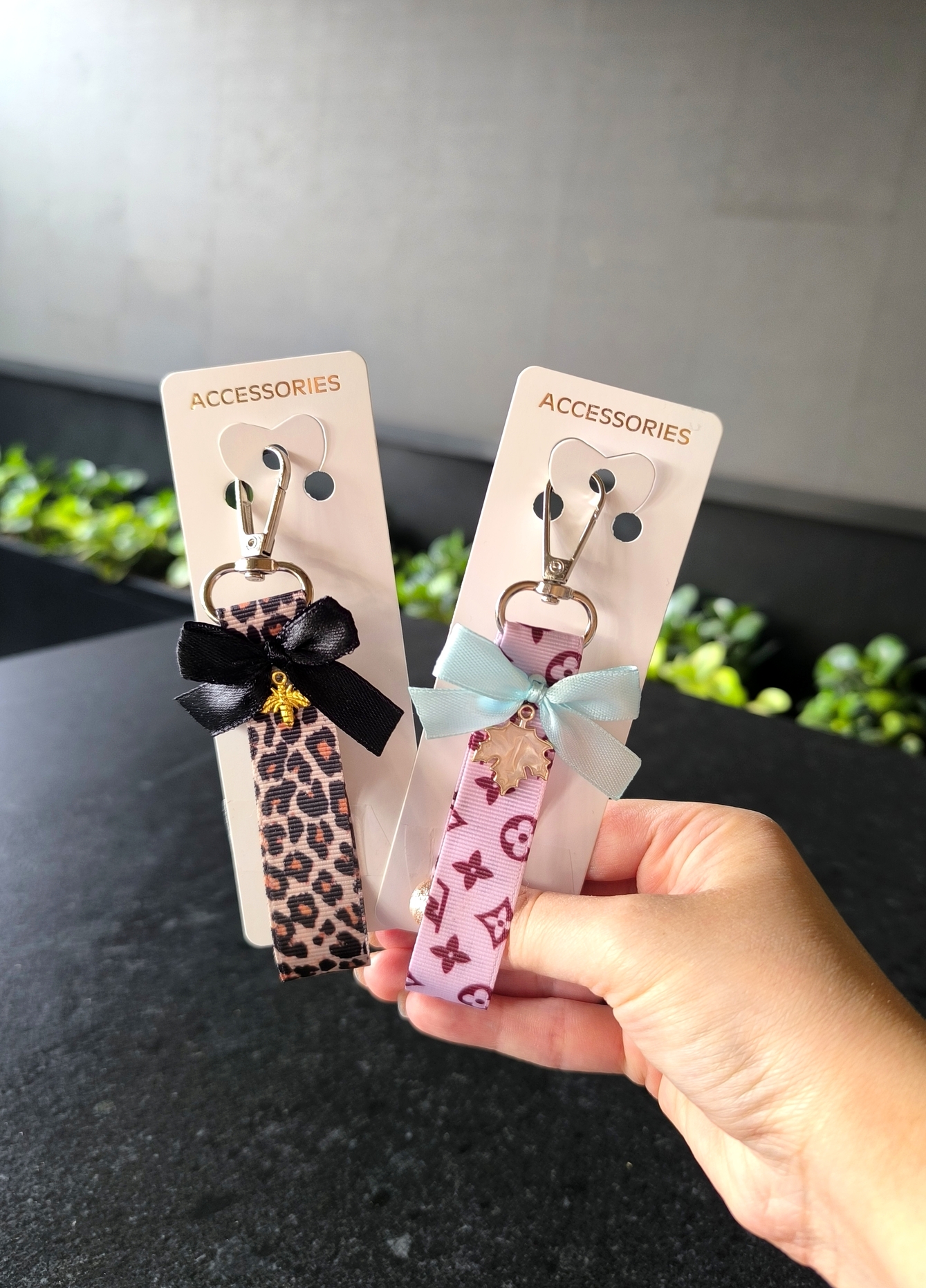 جاسوئیچی و جاکلیدی فانتزی و خاص زنانه و دخترانه مناسب هدیه دادن...