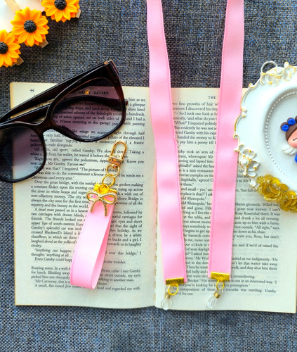 ست فانتزی بند عینک و جاسوییچی و جاکلیدی زنانه و دخترانه مناسب هدیه دادن..