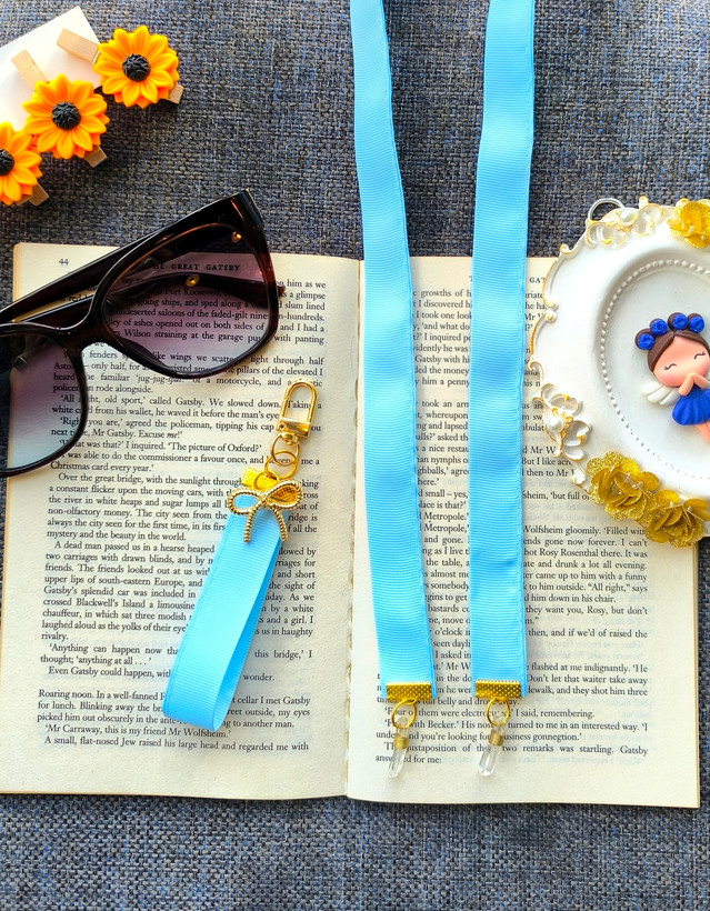 ست فانتزی بند عینک و جاسوییچی و جاکلیدی زنانه و دخترانه مناسب هدیه دادن .