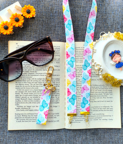 ست فانتزی بند عینک و جاسوییچی و جاکلیدی زنانه و دخترانه مناسب هدیه دادن..