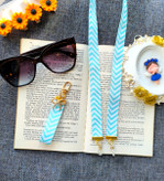 ست فانتزی بند عینک و جاسوییچی و جاکلیدی زنانه و دخترانه مناسب هدیه دادن .