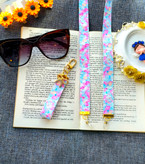 ست فانتزی بند عینک و جاسوییچی و جاکلیدی زنانه و دخترانه مناسب هدیه دادن .