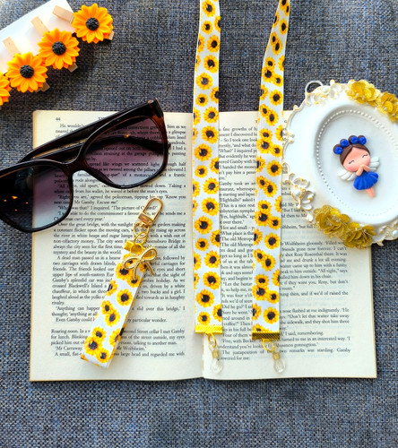 ست فانتزی بند عینک و جاسوییچی و جاکلیدی زنانه و دخترانه مناسب هدیه دادن