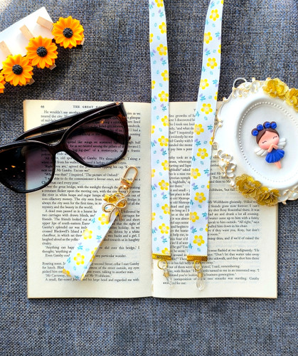 ست فانتزی بند عینک و جاسوییچی و جاکلیدی زنانه و دخترانه مناسب هدیه دادن