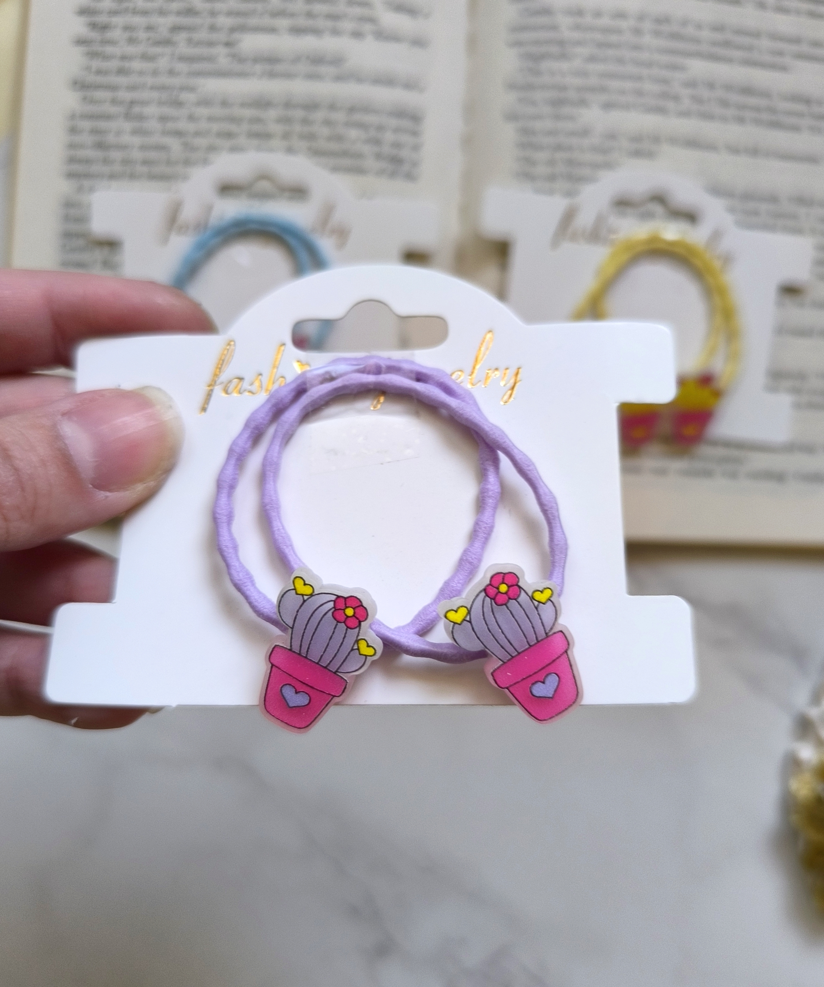 کش مو فانتزی و جذاب زنانه و دخترانه مناسب هدیه دادن.