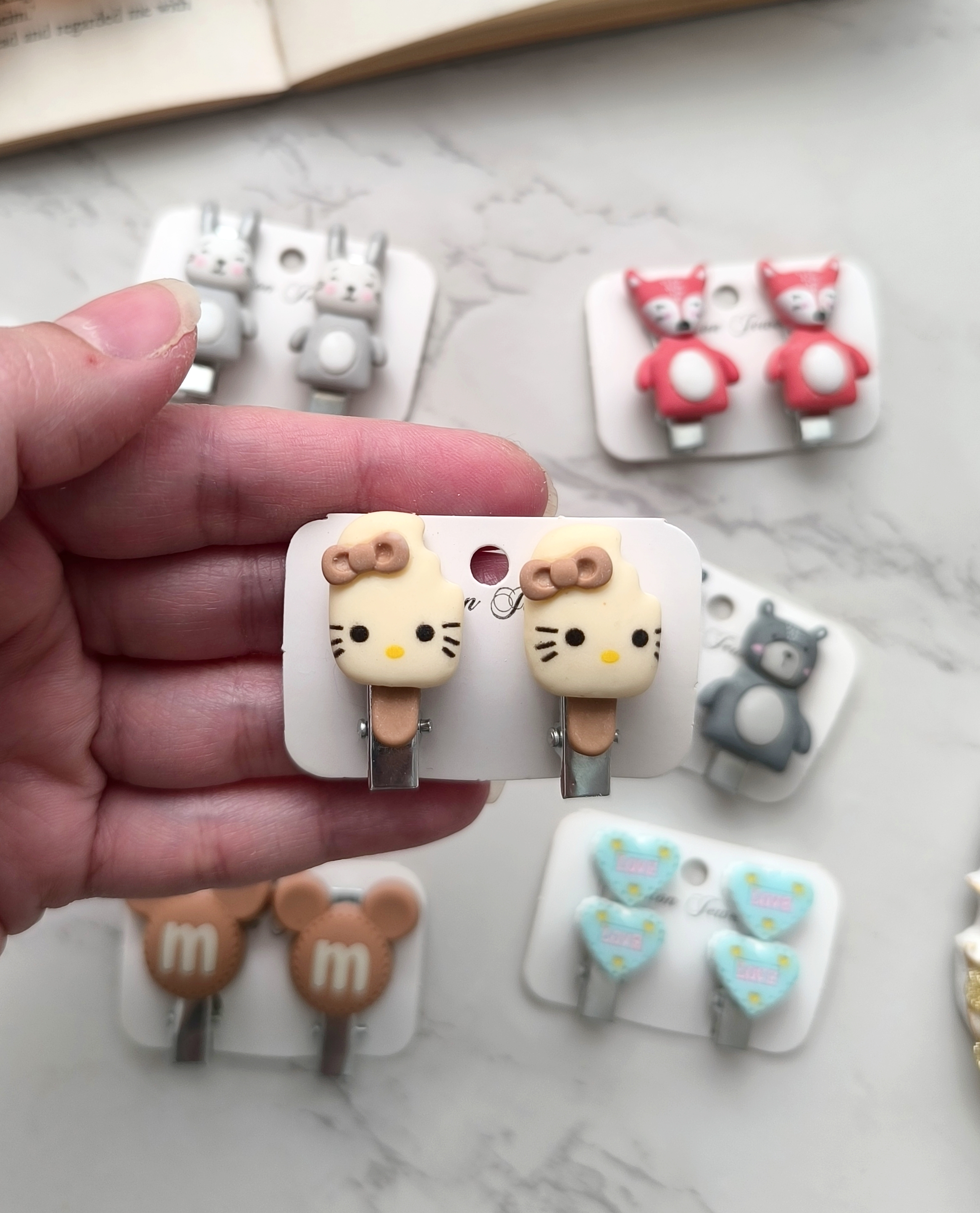 سنجاق سر انبری فانتزی و جذاب زنانه و دخترانه مناسب هدیه دادن ..