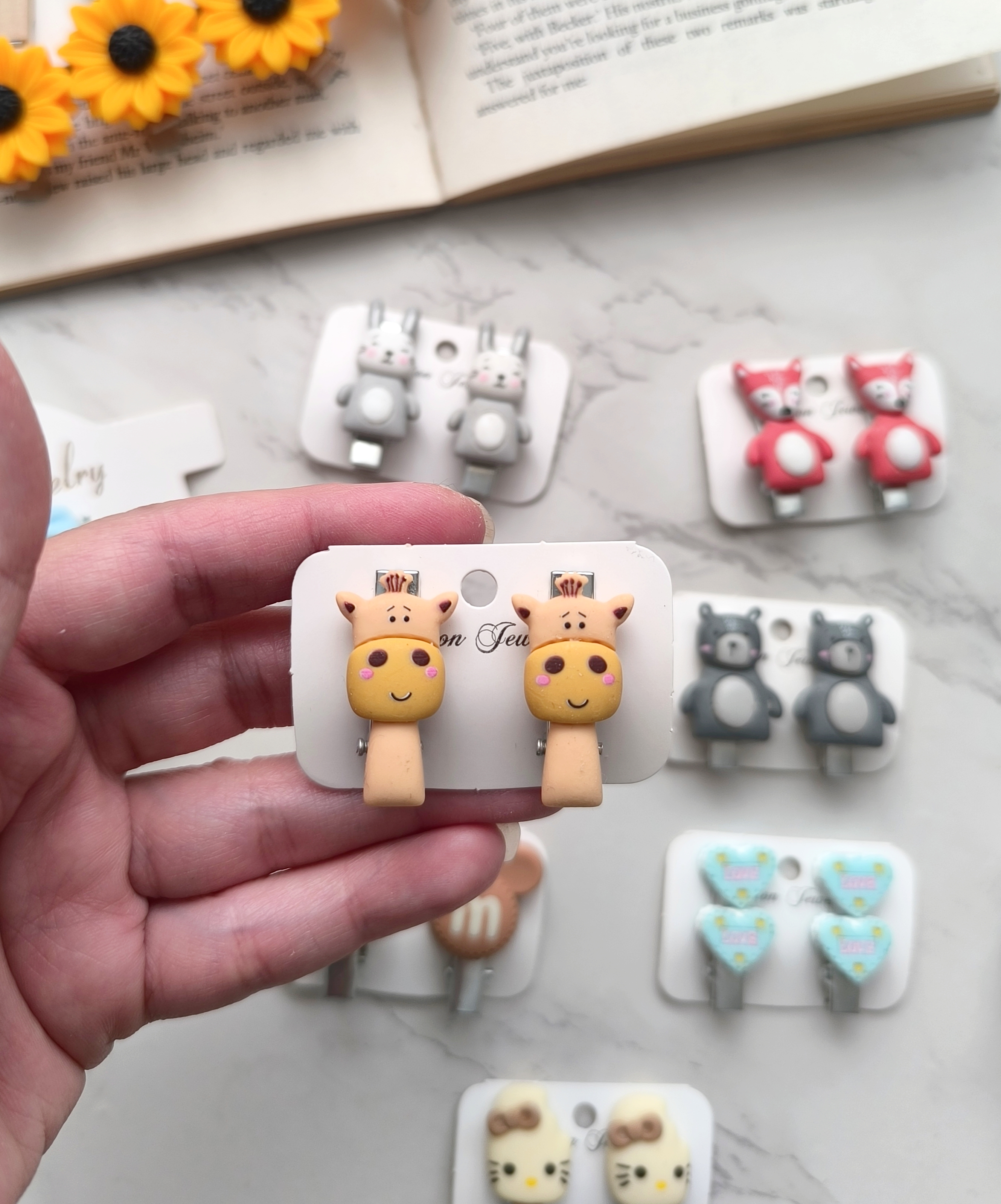 سنجاق سر انبری فانتزی و جذاب زنانه و دخترانه مناسب هدیه دادن...