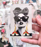 گوشواره فانتزی و جذاب زنانه و دخترانه مناسب هدیه دادن.