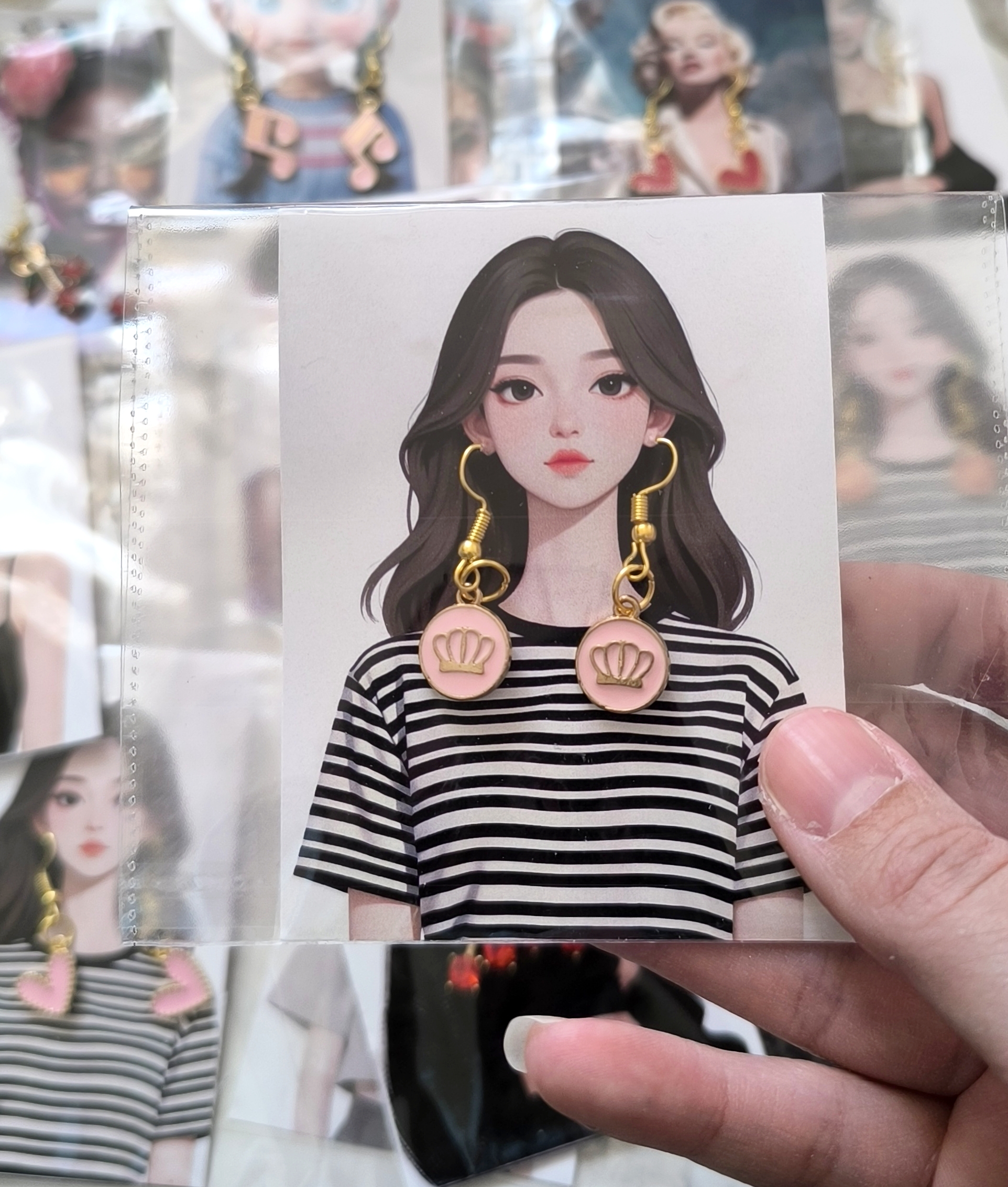 گوشواره فانتزی و جذاب زنانه و دخترانه مناسب هدیه دادن.....