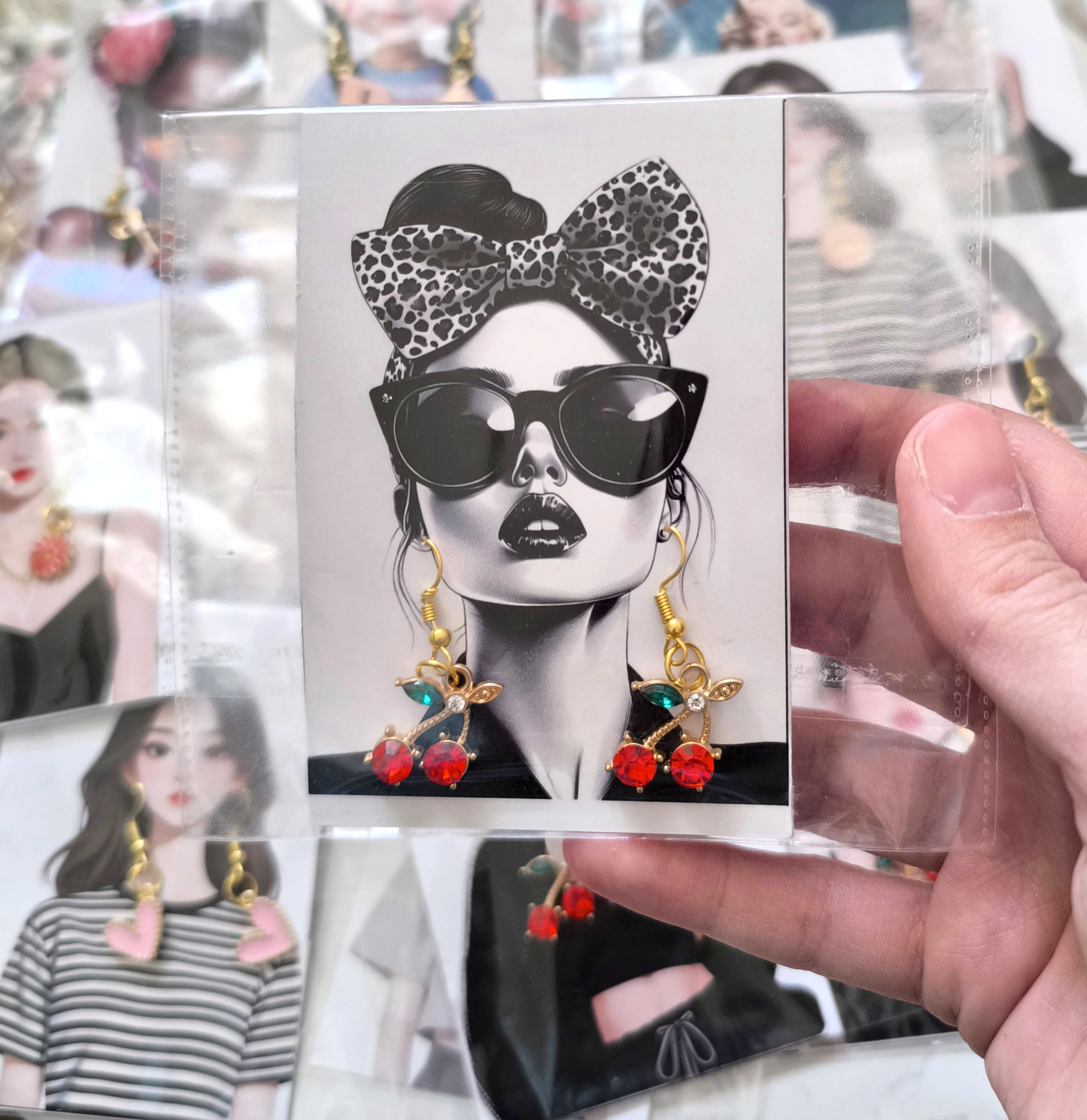 گوشواره فانتزی و جذاب زنانه و دخترانه مناسب هدیه دادن....