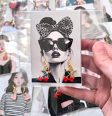 گوشواره فانتزی و جذاب زنانه و دخترانه مناسب هدیه دادن....