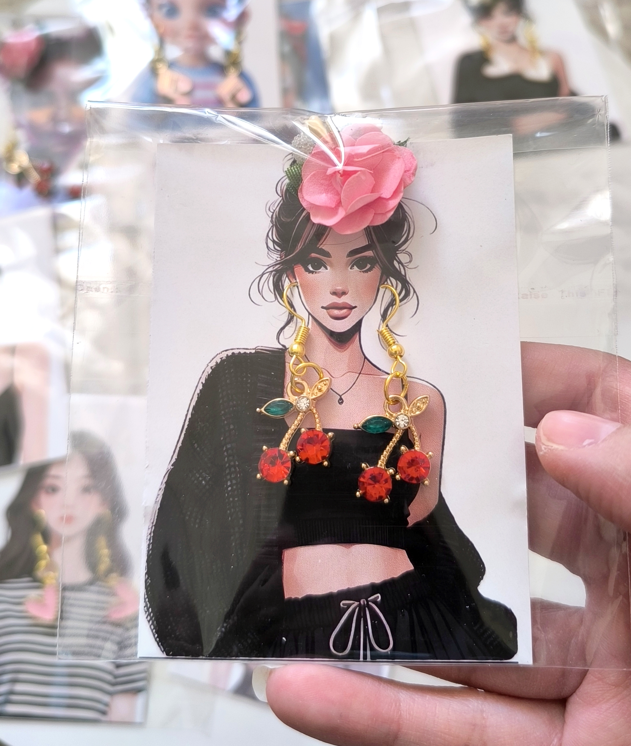 گوشواره فانتزی و جذاب زنانه و دخترانه مناسب هدیه دادن  .